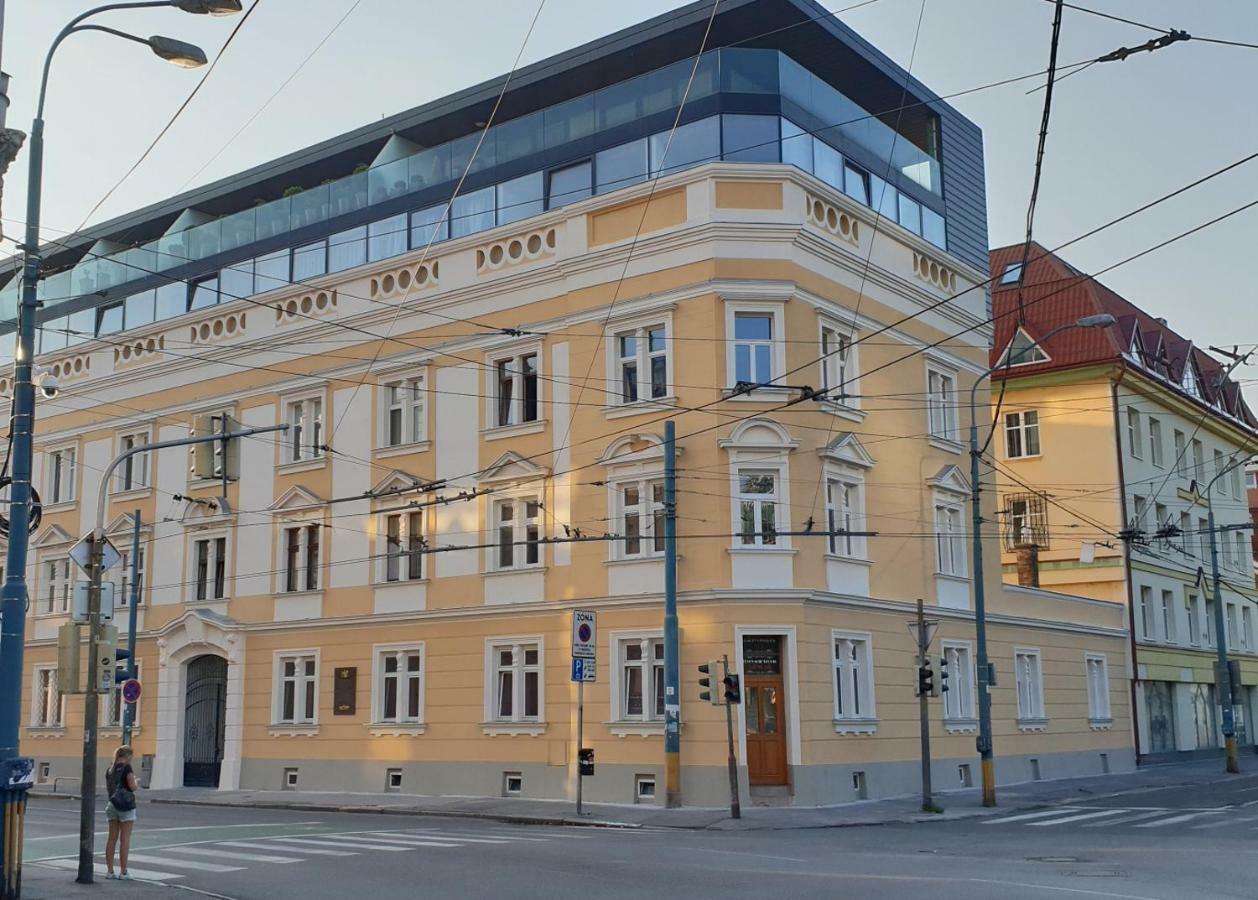 Romantic Central Flat Bratislava Exterior foto